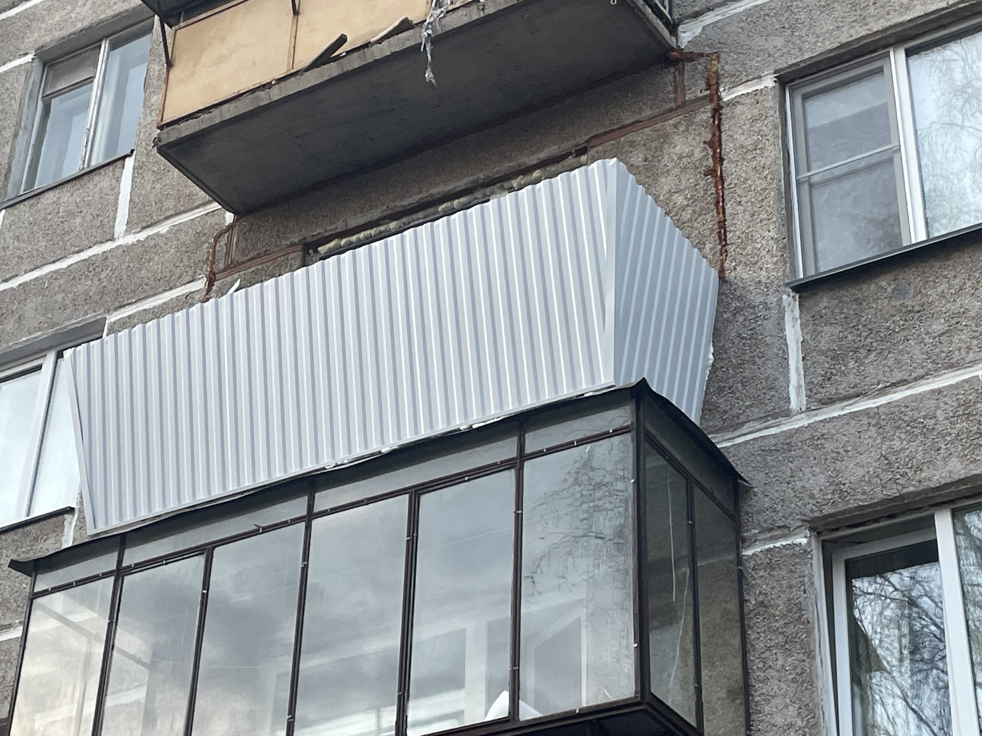 Вынос пола и усиление парапета